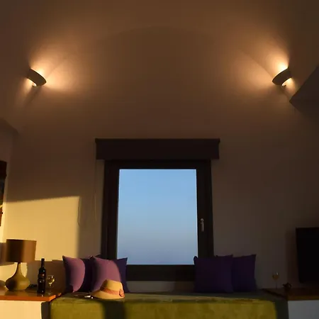 White Ibex - Off-the-beaten-path Escape With Sea & Sunset Views