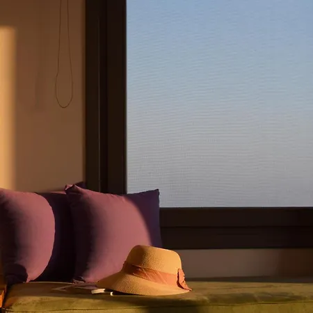 White Ibex - Off-the-beaten-path Escape With Sea & Sunset Views *