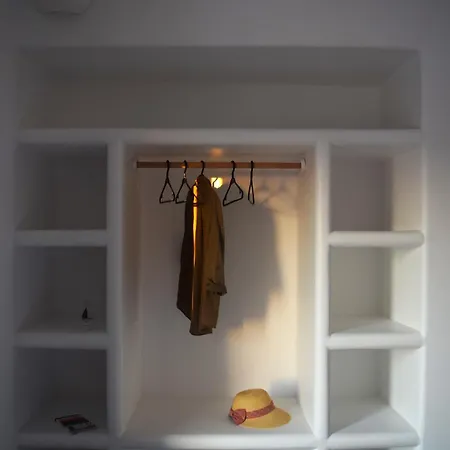 White Ibex Tatil Evi Emporio (Santorini)