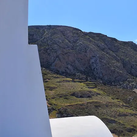 White Ibex * Emporio (Santorini)