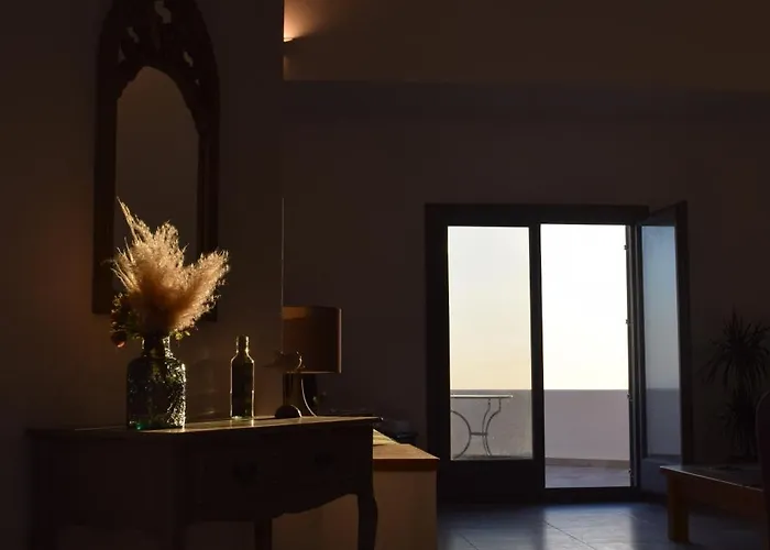 Holiday home White Ibex Emporio (Santorini)