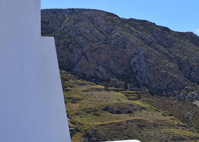 White Ibex * Emporio (Santorini)